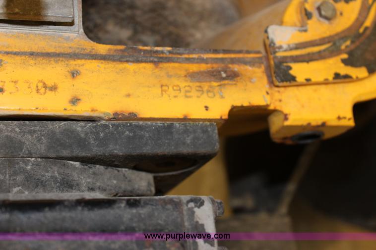 image for item J3514 1999 New Holland TS110 tractor