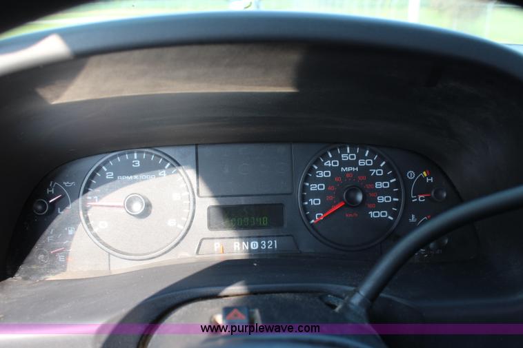 image for item J3525 2005 Ford F250 Super Duty SuperCab pickup truck