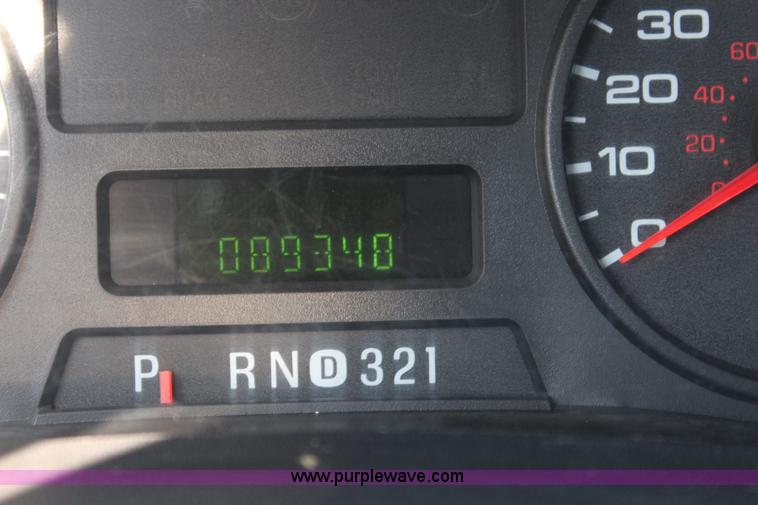 image for item J3525 2005 Ford F250 Super Duty SuperCab pickup truck