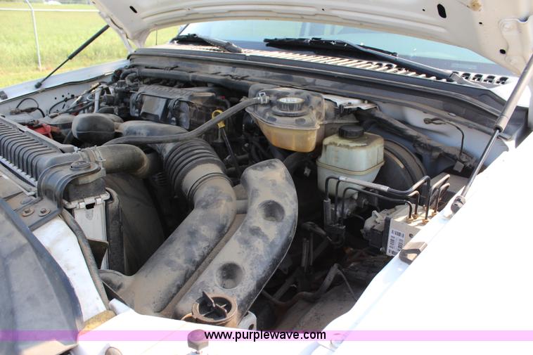 image for item J3525 2005 Ford F250 Super Duty SuperCab pickup truck