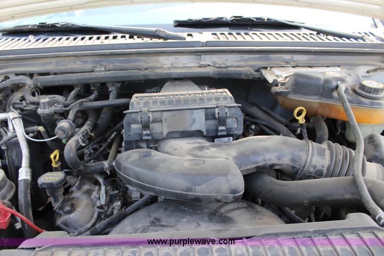 image for item J3525 2005 Ford F250 Super Duty SuperCab pickup truck