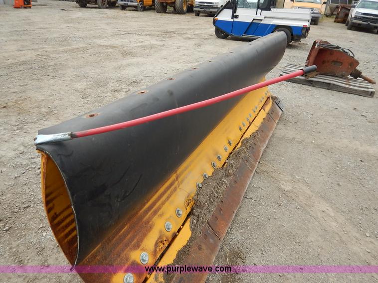 image for item J6402 Flink snow plow