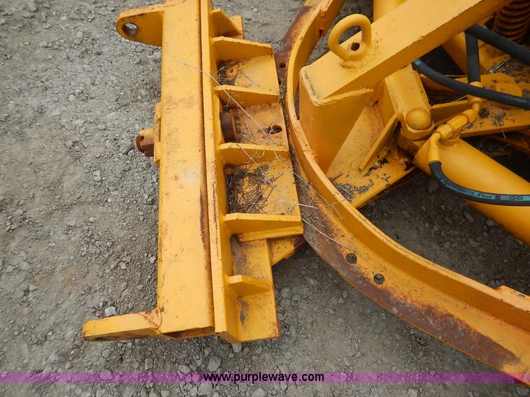 image for item J6402 Flink snow plow