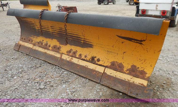 image for item J6410 Flink snow plow