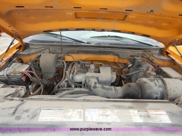 image for item J6411 1999 Ford F150 pickup truck