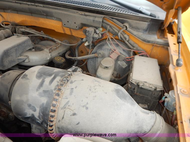 image for item J6411 1999 Ford F150 pickup truck