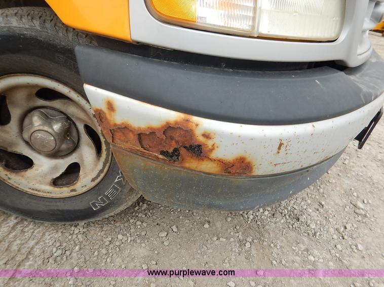 image for item J6411 1999 Ford F150 pickup truck