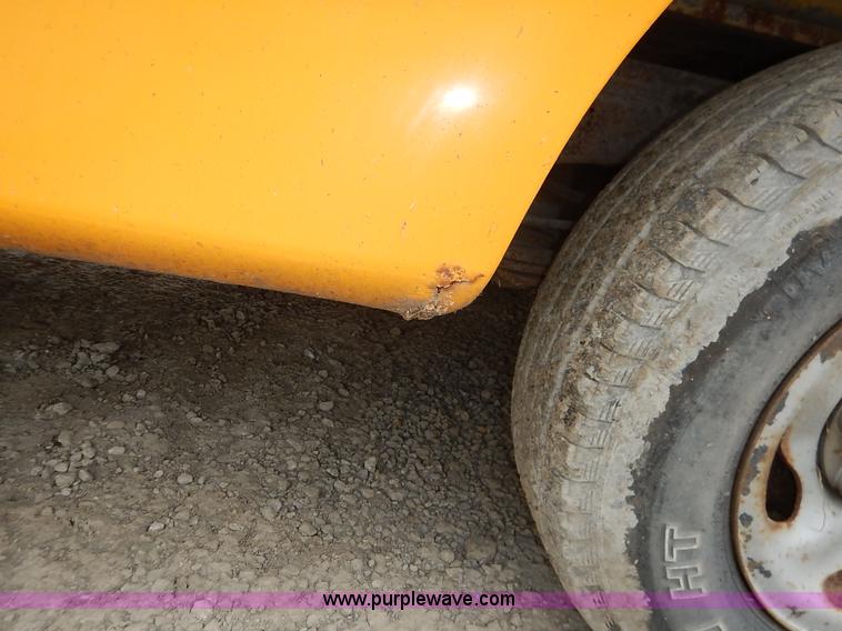 image for item J6411 1999 Ford F150 pickup truck