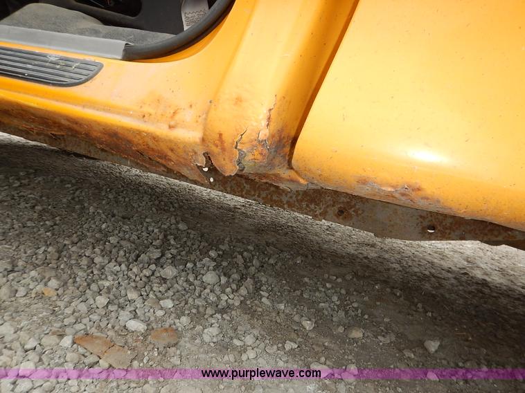 image for item J6411 1999 Ford F150 pickup truck