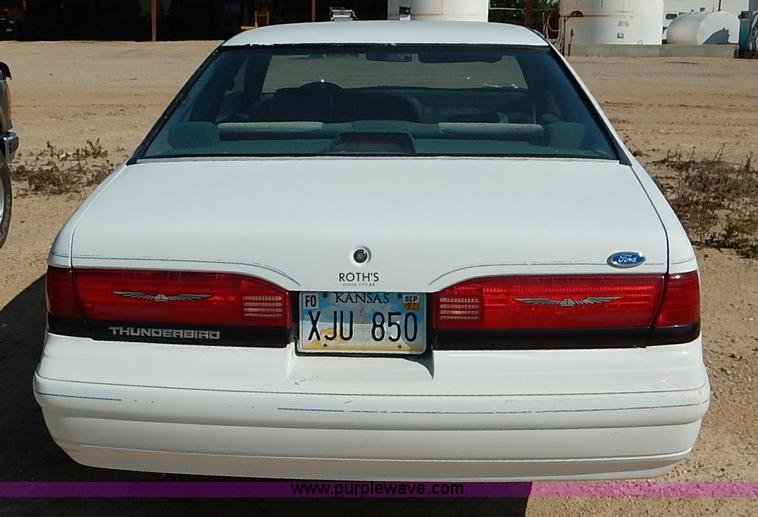 image for item J6436 1993 Ford Thunderbird LX