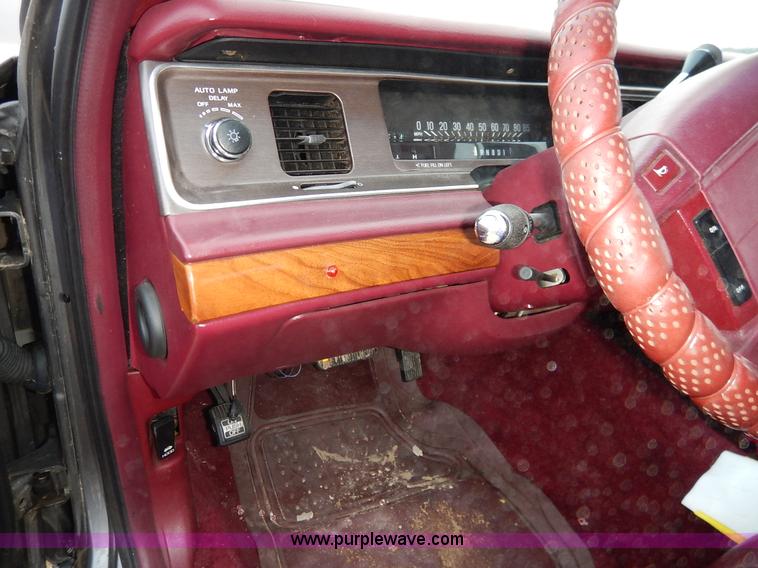 image for item J6437 1992 Mercury Grand Marquis LS