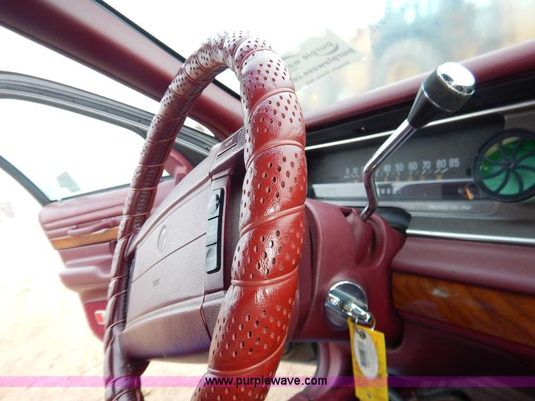 image for item J6437 1992 Mercury Grand Marquis LS