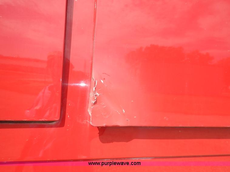 image for item J6439 1985 Ford F700 fire truck