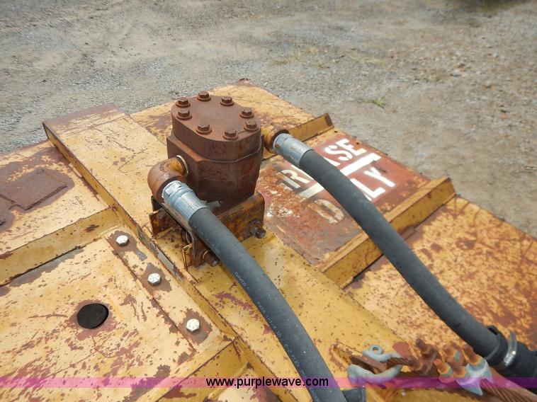 image for item J6455 1978 Ford 5600 Tiger Special tractor