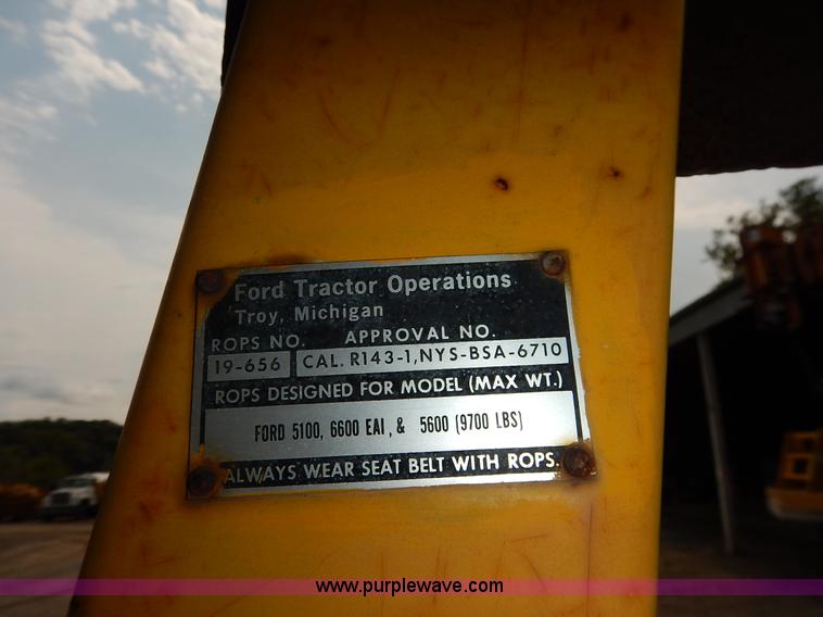 image for item J6455 1978 Ford 5600 Tiger Special tractor