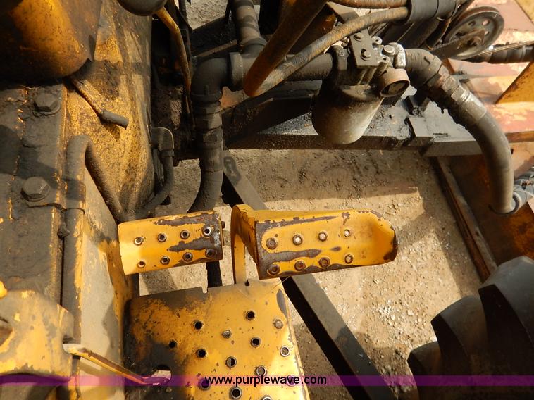 image for item J6455 1978 Ford 5600 Tiger Special tractor