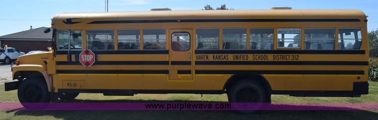 image for item J8109 1995 Chevrolet Bluebird school bus