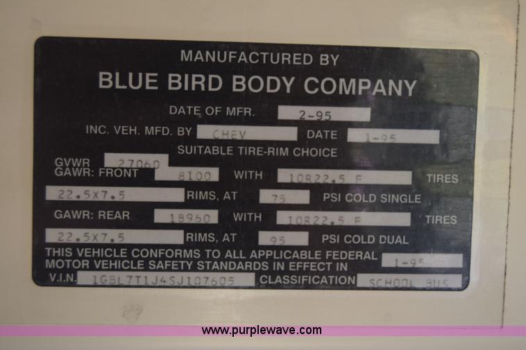 image for item J8109 1995 Chevrolet Bluebird school bus