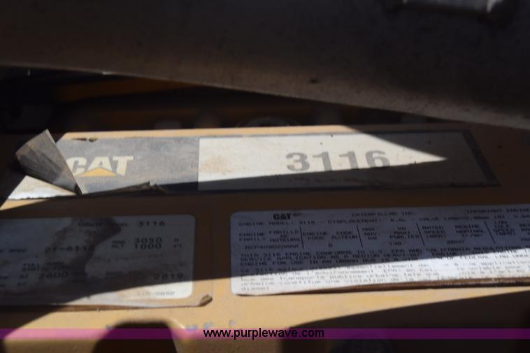 image for item J8109 1995 Chevrolet Bluebird school bus