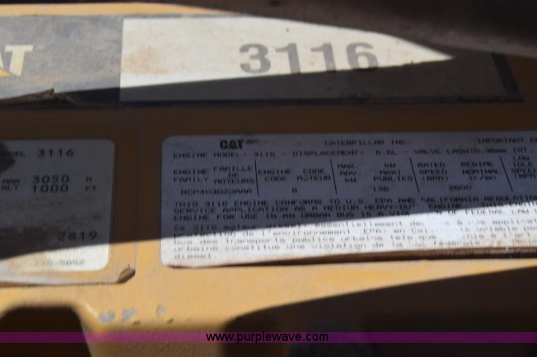 image for item J8109 1995 Chevrolet Bluebird school bus