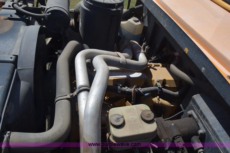 image for item J8109 1995 Chevrolet Bluebird school bus