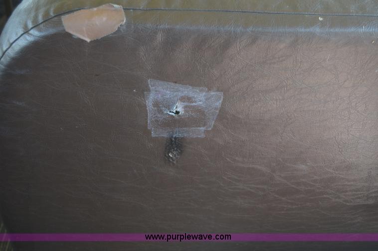 image for item J8109 1995 Chevrolet Bluebird school bus