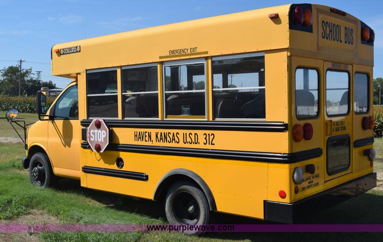 image for item J8110 1999 Chevrolet Express 3500 Cargo school bus