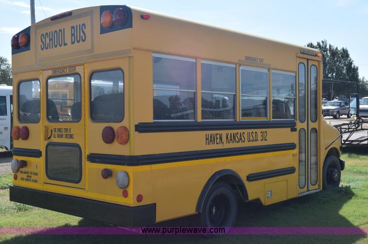 image for item J8110 1999 Chevrolet Express 3500 Cargo school bus