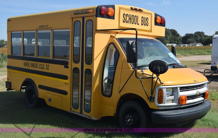 image for item J8110 1999 Chevrolet Express 3500 Cargo school bus
