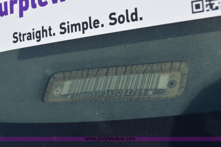 image for item J8110 1999 Chevrolet Express 3500 Cargo school bus