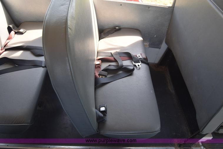 image for item J8110 1999 Chevrolet Express 3500 Cargo school bus