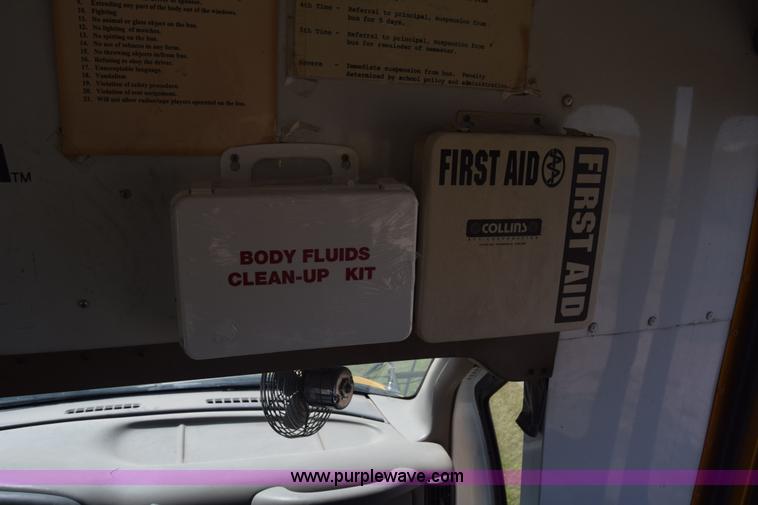 image for item J8110 1999 Chevrolet Express 3500 Cargo school bus