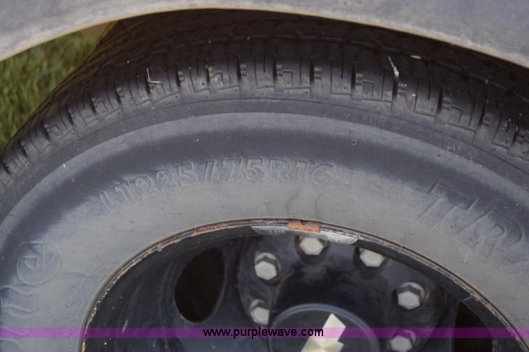 image for item J8110 1999 Chevrolet Express 3500 Cargo school bus