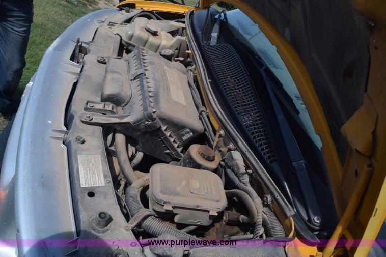 image for item J8110 1999 Chevrolet Express 3500 Cargo school bus