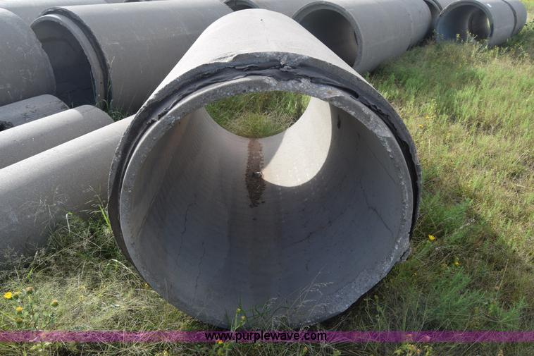 image for item J8121 Concrete culverts