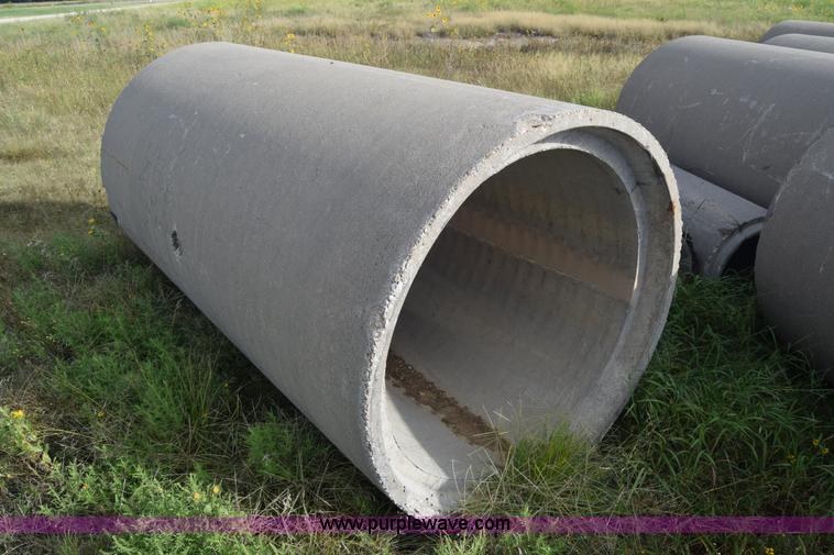 image for item J8121 Concrete culverts