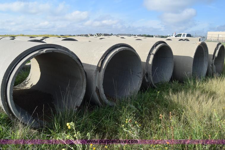 image for item J8121 Concrete culverts