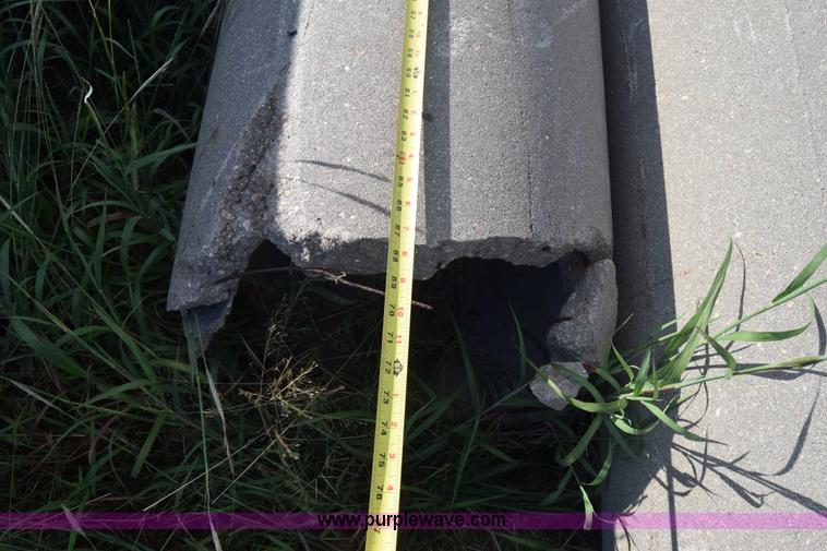 image for item J8121 Concrete culverts