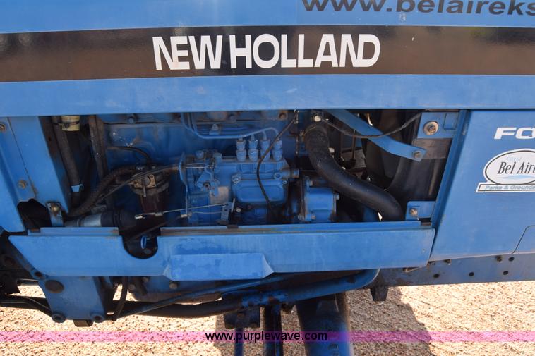 image for item J8122 New Holland 2120 tractor