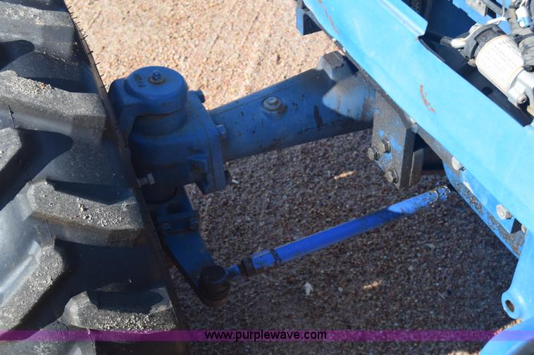 image for item J8122 New Holland 2120 tractor