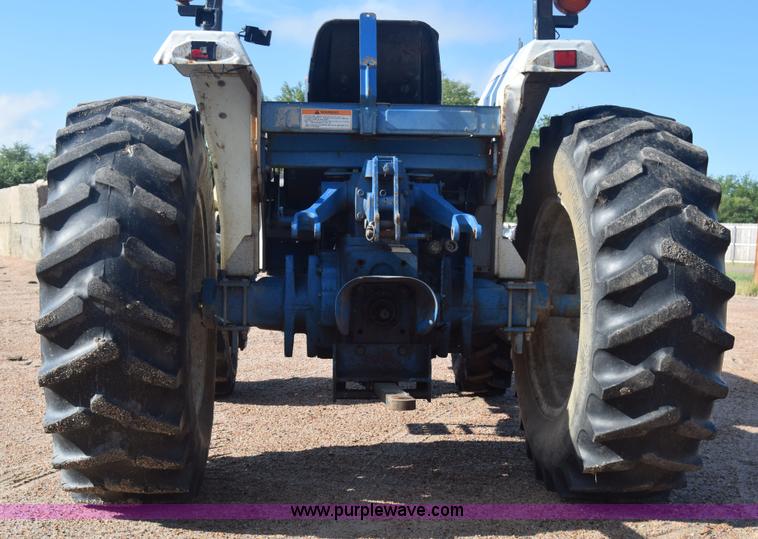 image for item J8122 New Holland 2120 tractor