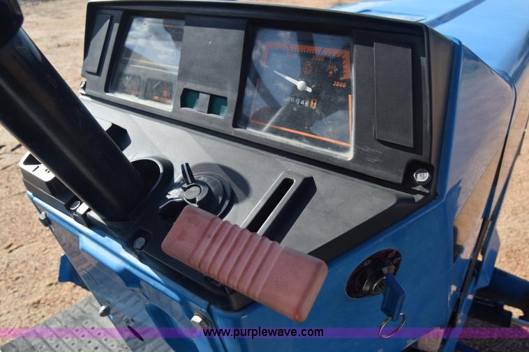 image for item J8122 New Holland 2120 tractor