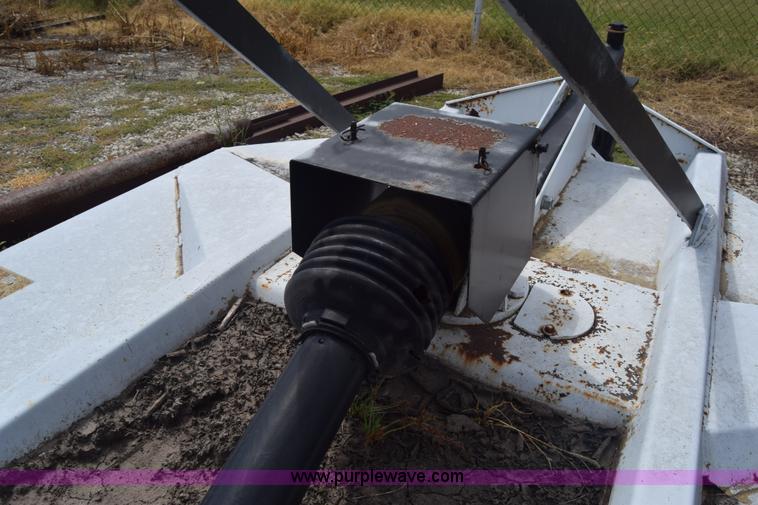 image for item J8123 Land Pride rotary mower