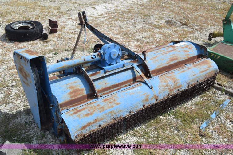image for item J8124 Ford 917 flail mower
