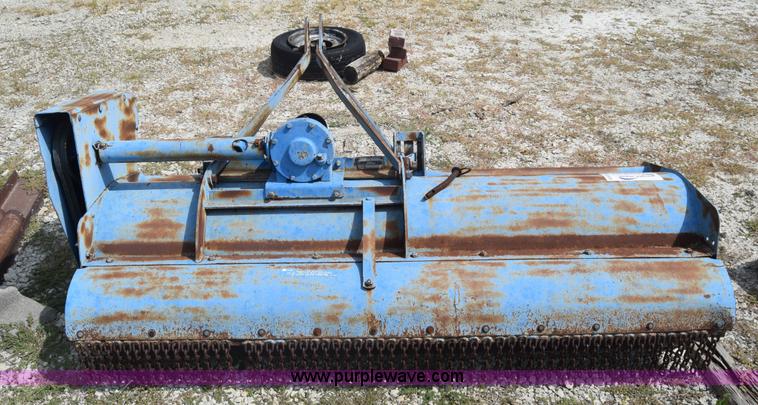 image for item J8124 Ford 917 flail mower