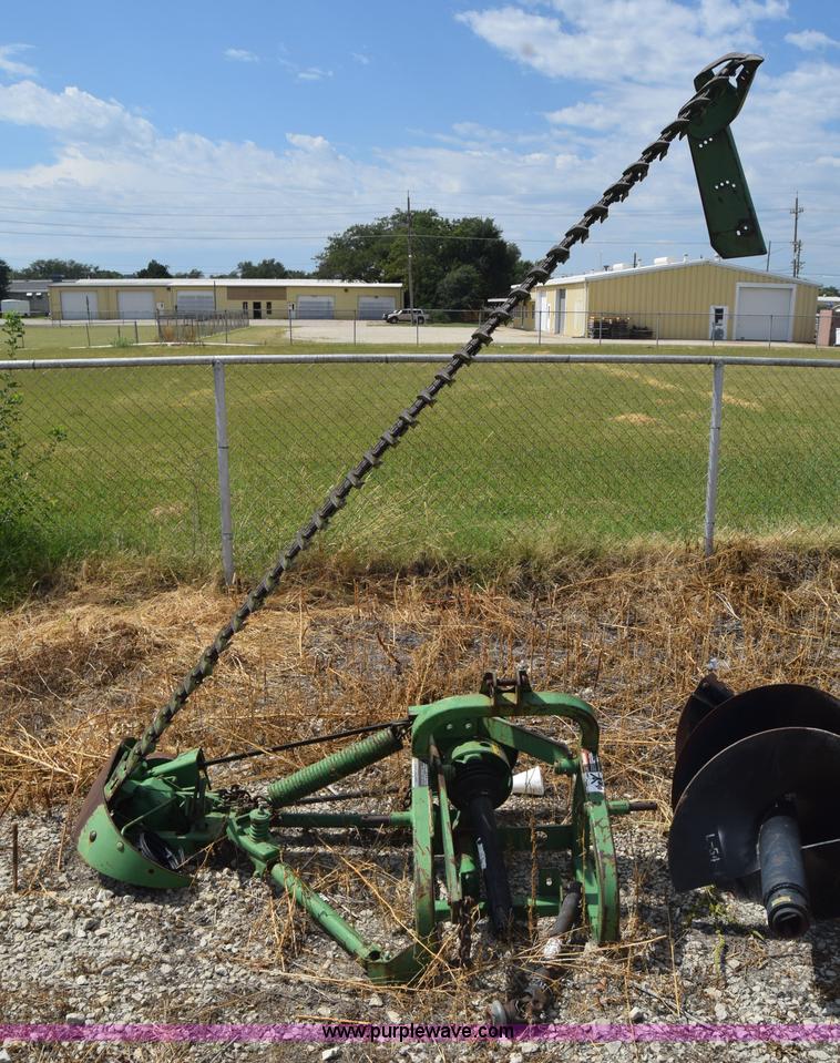 image for item J8125 John Deere 350 sickle mower