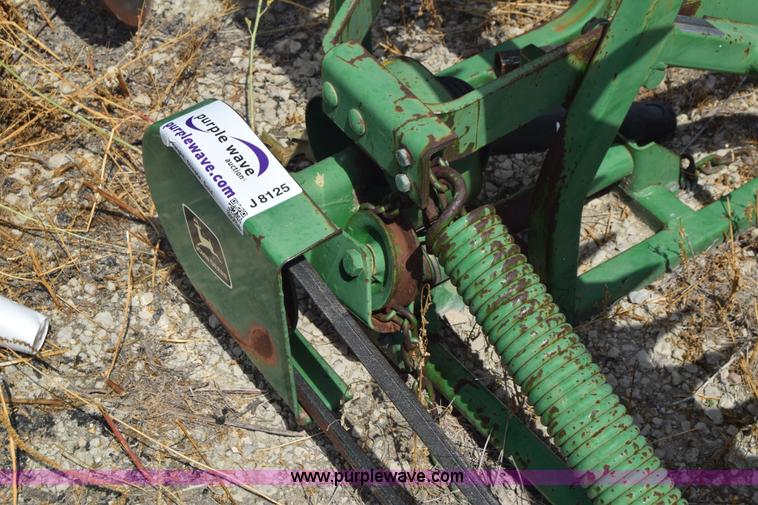 image for item J8125 John Deere 350 sickle mower