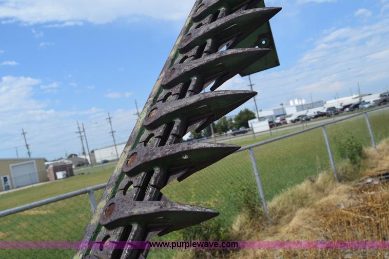 image for item J8125 John Deere 350 sickle mower