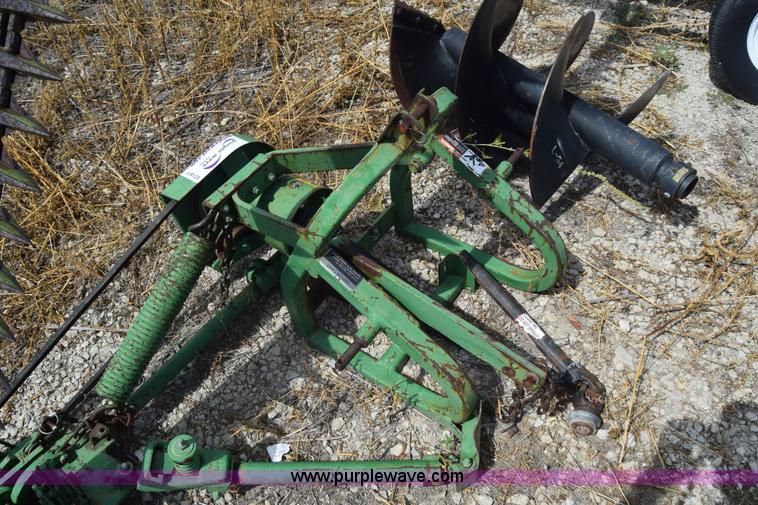 image for item J8125 John Deere 350 sickle mower