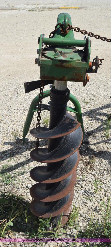 image for item J8127 John Deere post hole auger